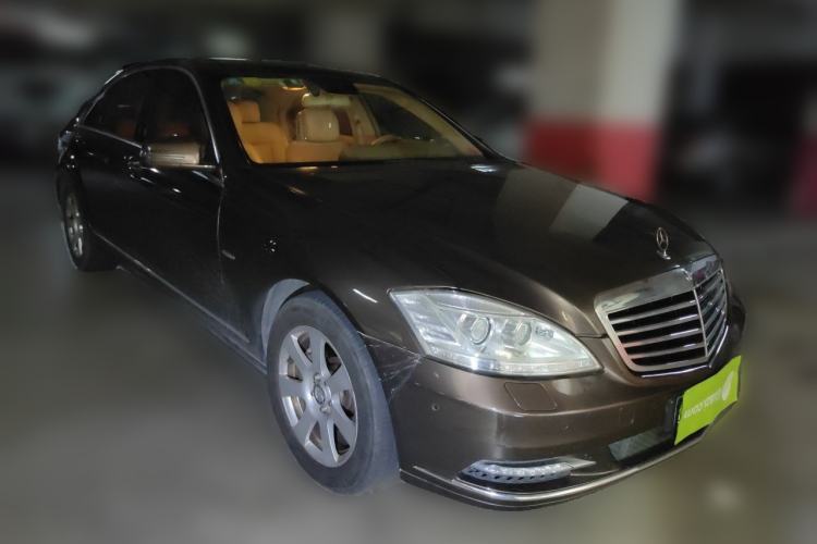 Used Mercedes-Benz S-Class 2012 S 300 L Business-Class Grand Edition Front Right 45 Deg