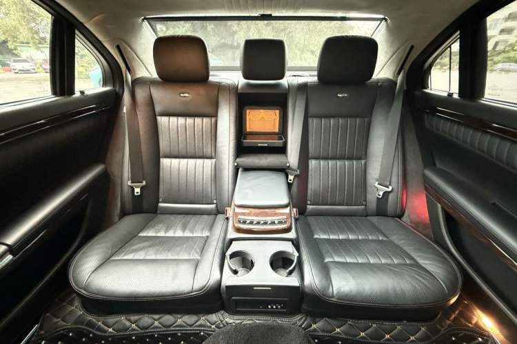 Used Mercedes-Benz S-Class 2012 S 600 L Grand Edition Interior 3