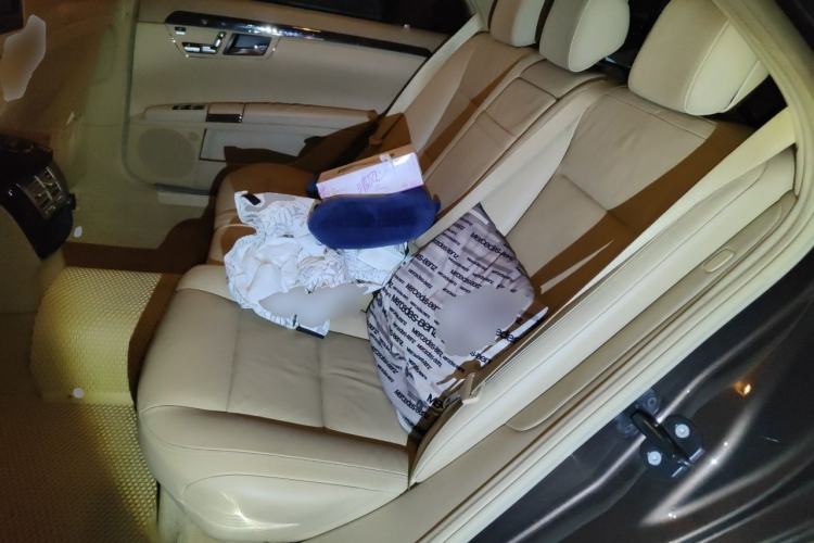 Used Mercedes-Benz S-Class 2012 S 300 L Business-Class Grand Edition Left Rear Seat
