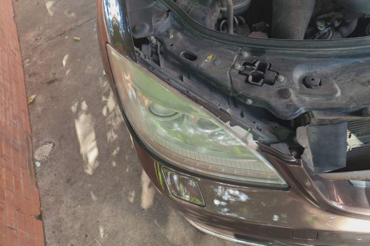 Used Mercedes-Benz S-Class 2012 S 300 L Prestige Grand Edition Right Front Headlight