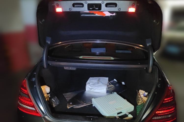 Used Mercedes-Benz S-Class 2012 S 300 L Business-Class Grand Edition Trunk