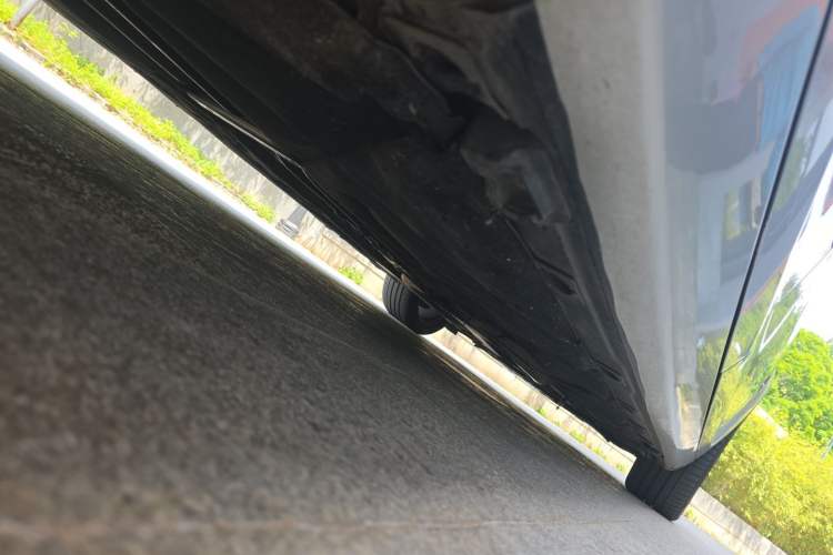 Used Mercedes-Benz S-Class 2012 S 600 L Grand Edition Chassis Rear Right