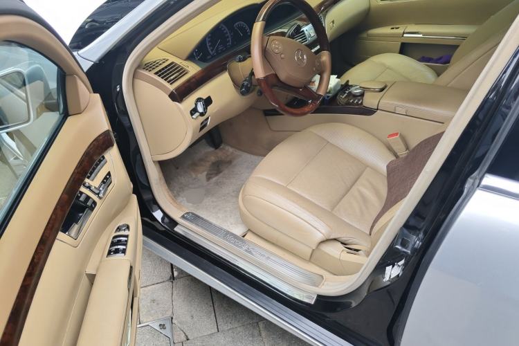Used Mercedes-Benz S-Class 2012 S 350 L Grand Edition Driver Seat