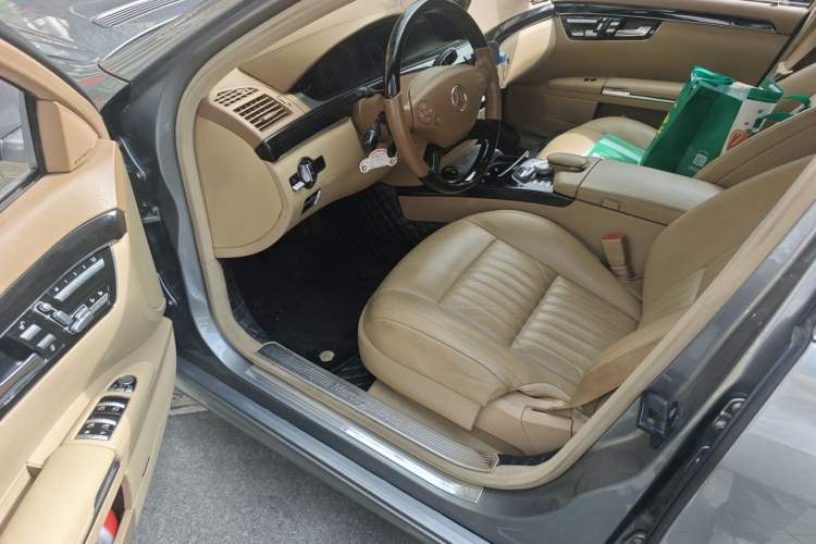 Used Mercedes-Benz S-Class 2012 S 350 L Grand Edition Driver Seat