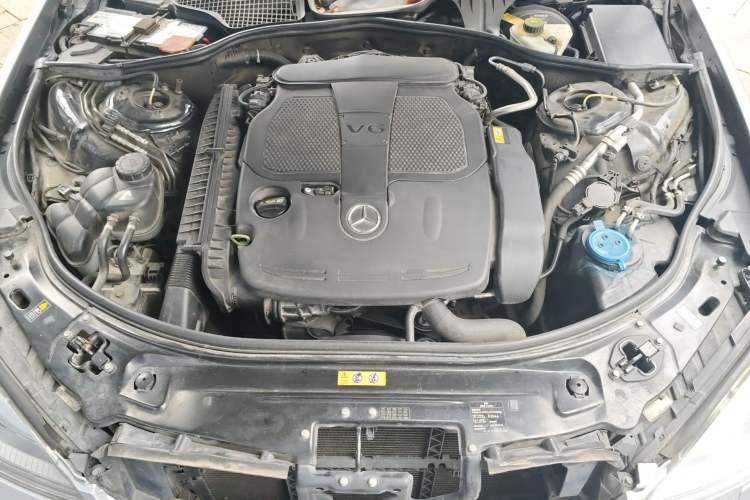 Used Mercedes-Benz S-Class 2012 S 350 L Grand Edition Engine Bay