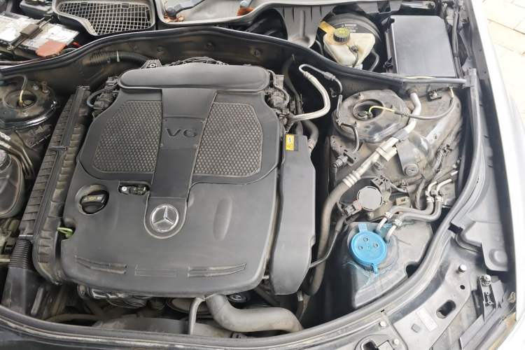 Used Mercedes-Benz S-Class 2012 S 350 L Grand Edition Engine Bay Left