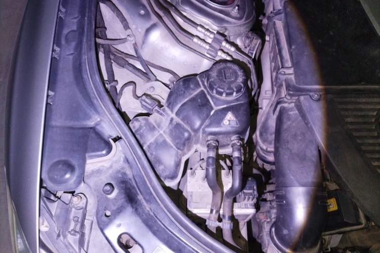 Used Mercedes-Benz S-Class 2012 S 600 L Grand Edition Engine Bay Right