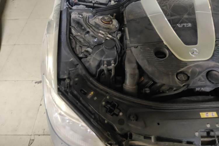 Used Mercedes-Benz S-Class 2012 S 600 L Grand Edition Engine Bay Right