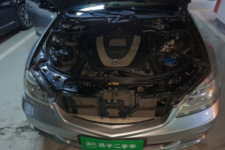 Used Mercedes-Benz S-Class 2012 S 300 L Prestige Grand Edition Engine Bay