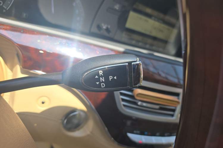 Used Mercedes-Benz S-Class 2012 S 600 L Grand Edition Gear Lever