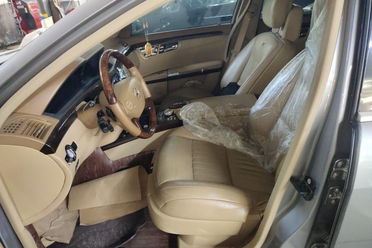 Used Mercedes-Benz S-Class 2012 S 600 L Grand Edition Left Front Seat
