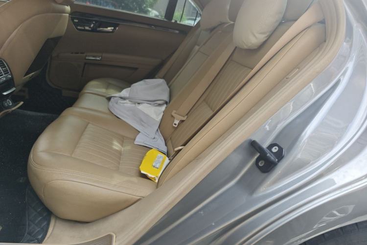 Used Mercedes-Benz S-Class 2012 S 350 L Grand Edition Left Rear Seat