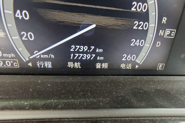 Used Mercedes-Benz S-Class 2012 S 350 L Grand Edition Odometer Close Up