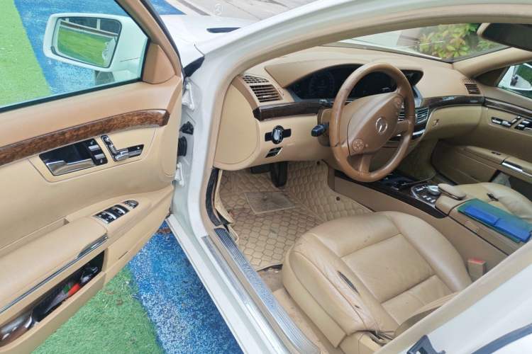 Used Mercedes-Benz S-Class 2012 S 300 L Business-Class Grand Edition Driver Seat