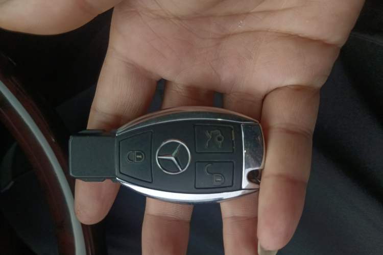 Used Mercedes-Benz S-Class 2012 S 300 L Luxury Grand Edition Vehicle Key