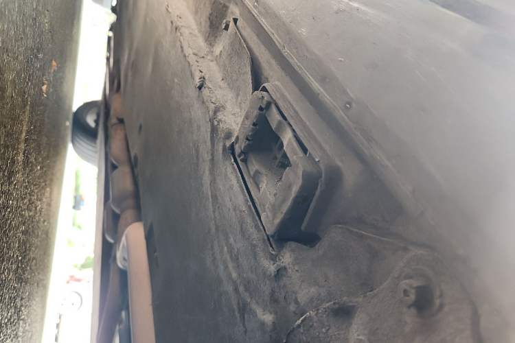 Used Mercedes-Benz S-Class  Chassis Front Right