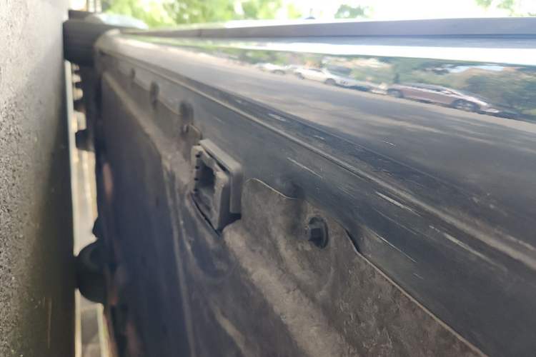 Used Mercedes-Benz S-Class  Chassis Rear Left