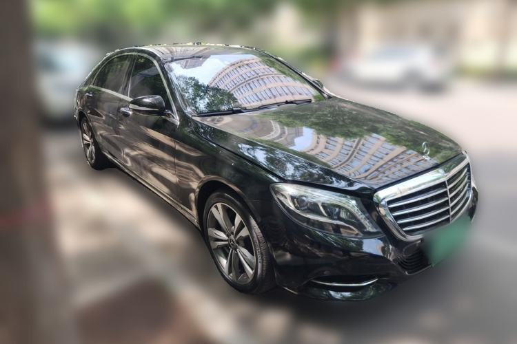 Used Mercedes-Benz S-Class  Front Right 45 Deg