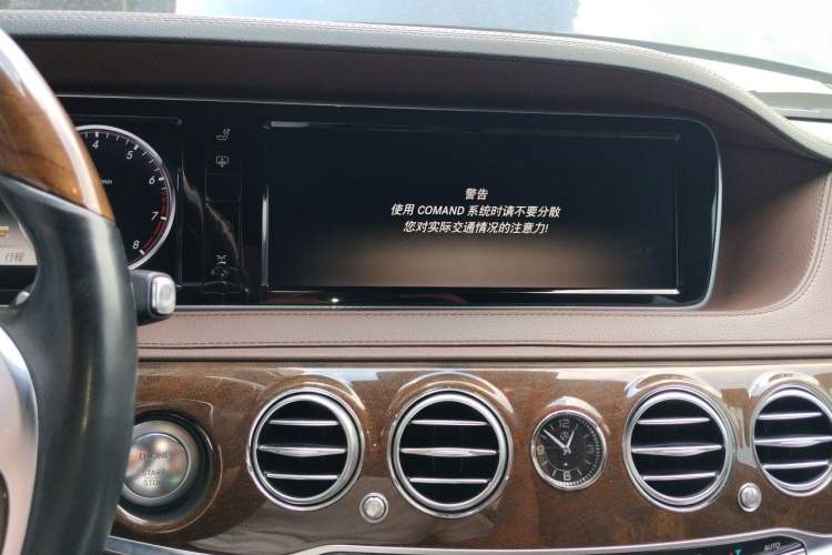 Used Mercedes-Benz S-Class 2014 S 500 L Audio And AC Panel