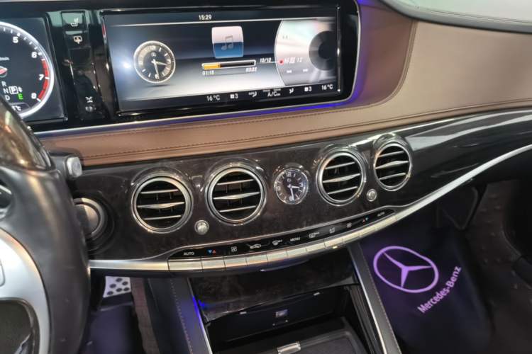 Used Mercedes-Benz S-Class 2014 S 320 L Luxury Model Audio And AC Panel