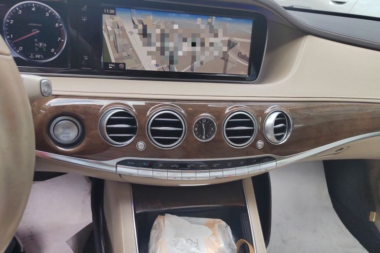 Used Mercedes-Benz S-Class 2014 S 320 L Luxury Model Audio And AC Panel