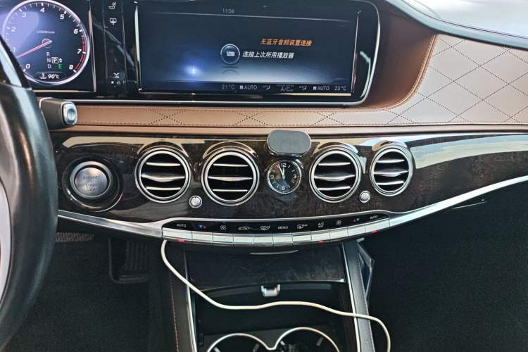 Used Mercedes-Benz S-Class 2014 S 600 L Audio And AC Panel