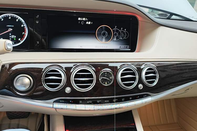 Used Mercedes-Benz S-Class 2014 S 320 L Business Model Audio And AC Panel