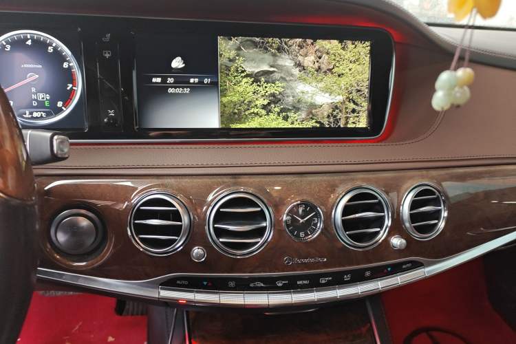 Used Mercedes-Benz S-Class 2014 S 400 L Luxury Model Audio And AC Panel