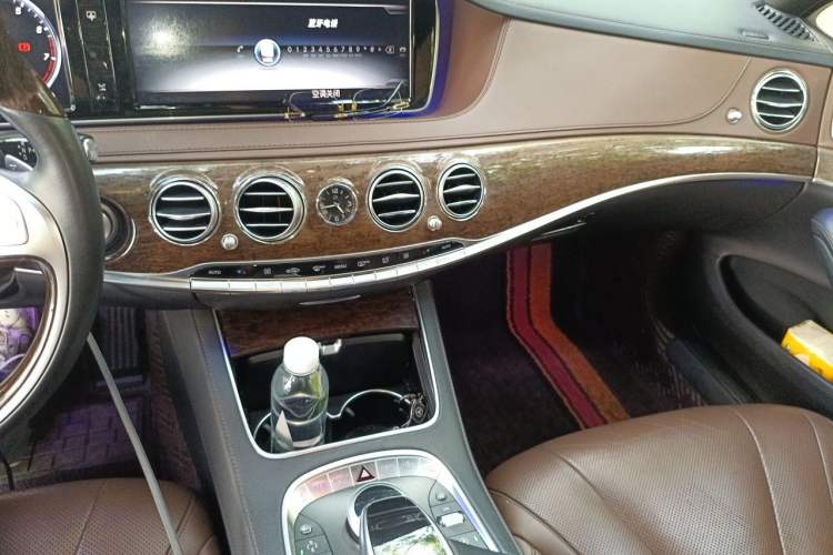 Used Mercedes-Benz S-Class 2014 S 320 L Business Model Audio And AC Panel