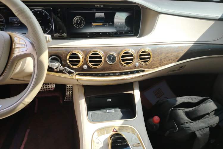 Used Mercedes-Benz S-Class 2014 S 320 L Business Model Audio And AC Panel