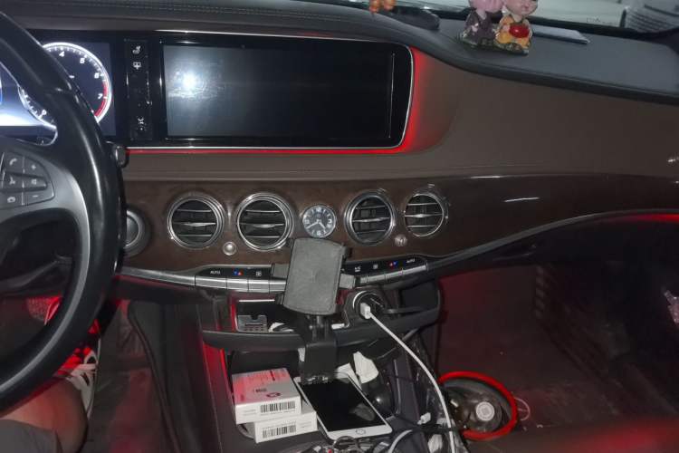 Used Mercedes-Benz S-Class 2014 S 320 L Business Model Audio And AC Panel
