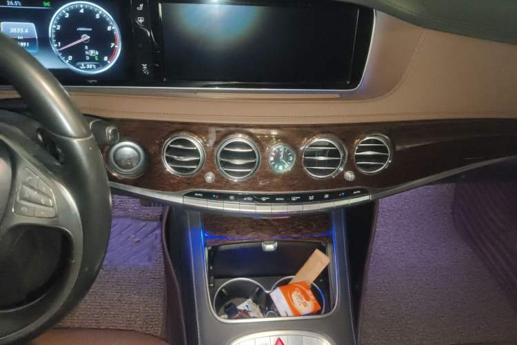 Used Mercedes-Benz S-Class 2014 S 320 L Business Model Audio And AC Panel