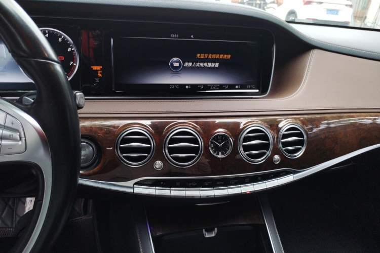 Used Mercedes-Benz S-Class 2014 S 320 L Luxury Model Audio And AC Panel