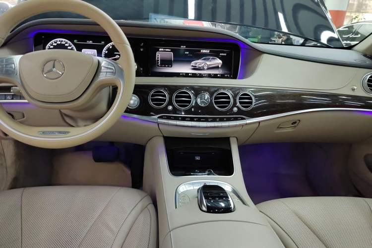 Used Mercedes-Benz S-Class 2014 S 320 L Business Model Audio And AC Panel