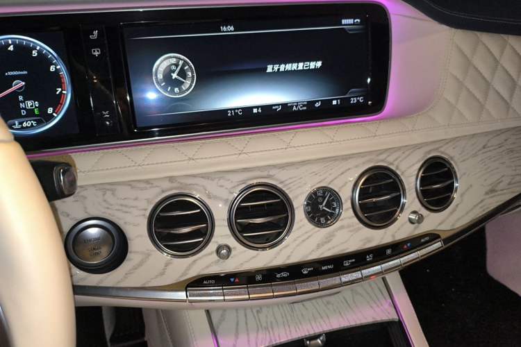 Used Mercedes-Benz S-Class 2014 S 400 L Luxury Model Audio And AC Panel