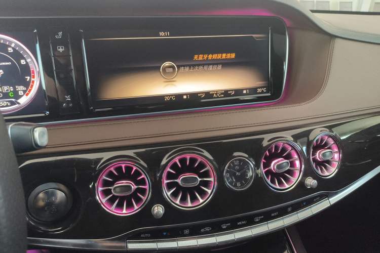 Used Mercedes-Benz S-Class 2014 S 400 L Prestige Edition Audio And AC Panel