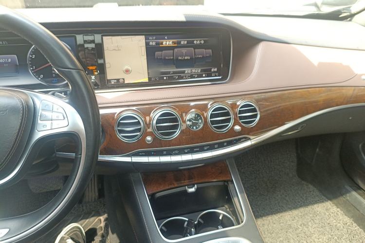 Used Mercedes-Benz S-Class 2014 S 320 L Luxury Model Audio And AC Panel