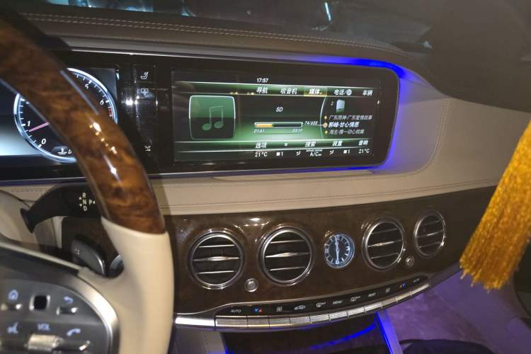 Used Mercedes-Benz S-Class 2014 S 400 L Luxury Model Audio And AC Panel