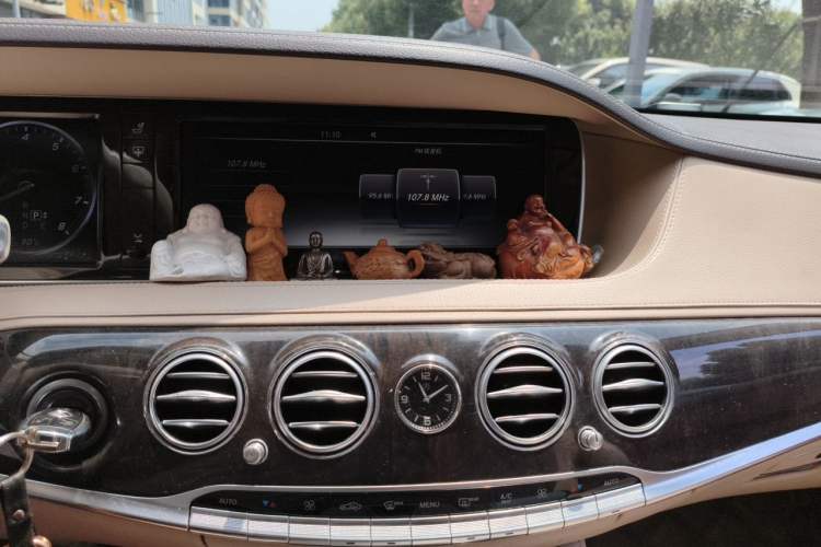 Used Mercedes-Benz S-Class 2014 S 320 L Luxury Model Audio And AC Panel
