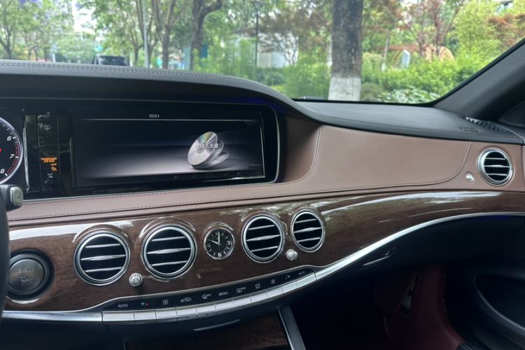 Used Mercedes-Benz S-Class 2014 S 320 L Business Model Audio And AC Panel