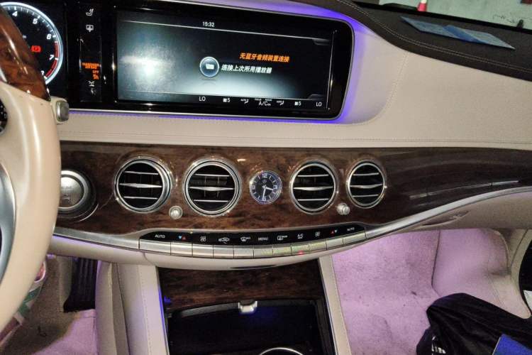 Used Mercedes-Benz S-Class 2014 S 320 L Business Model Audio And AC Panel