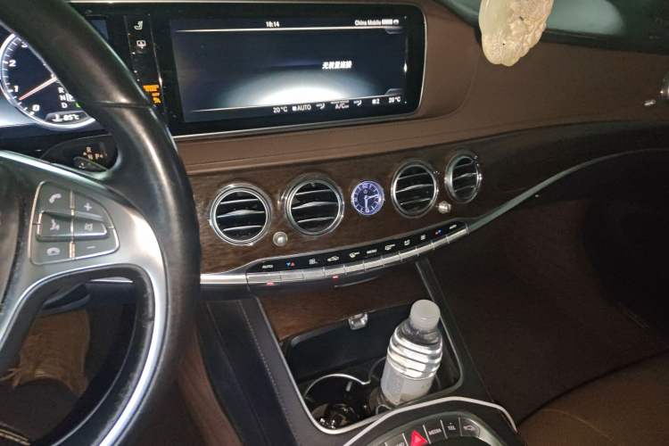 Used Mercedes-Benz S-Class 2014 S 320 L Business Model Audio And AC Panel