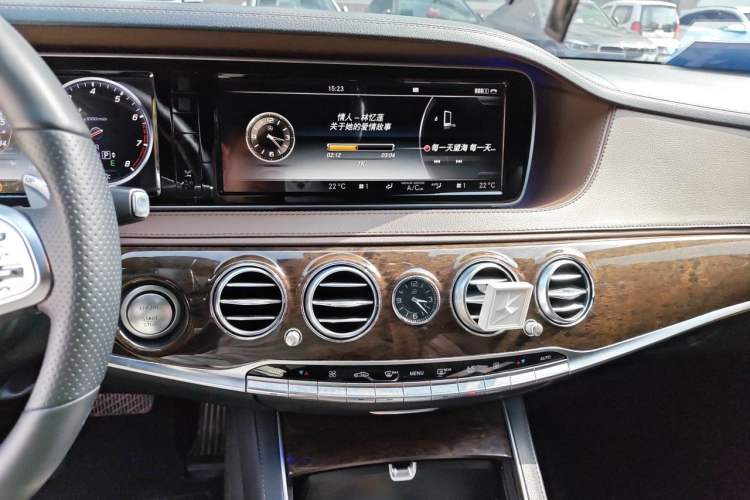 Used Mercedes-Benz S-Class 2014 S 320 L Business Model Audio And AC Panel