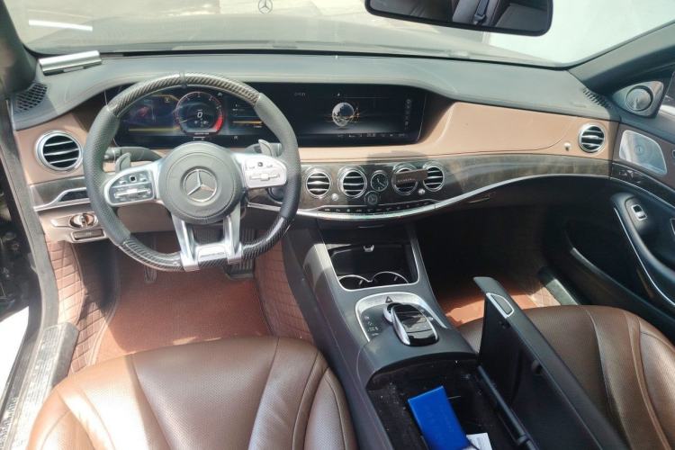 Used Mercedes-Benz S-Class 2014 S 320 L Luxury Model Center Console