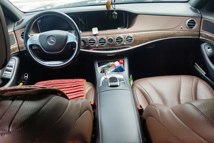 Used Mercedes-Benz S-Class 2014 S 320 L Business Model Center Console