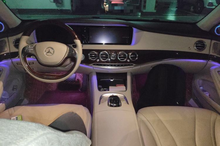 Used Mercedes-Benz S-Class 2014 S 320 L Business Model Center Console