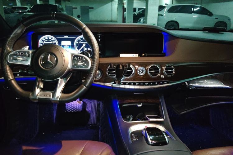 Used Mercedes-Benz S-Class 2014 S 320 L Business Model Center Console