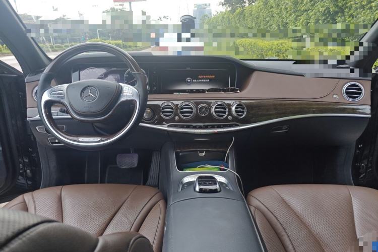 Used Mercedes-Benz S-Class 2014 S 320 L Business Model Center Console