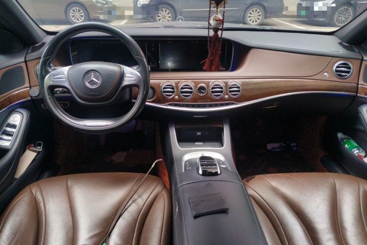 Used Mercedes-Benz S-Class 2014 S 320 L Business Model Center Console