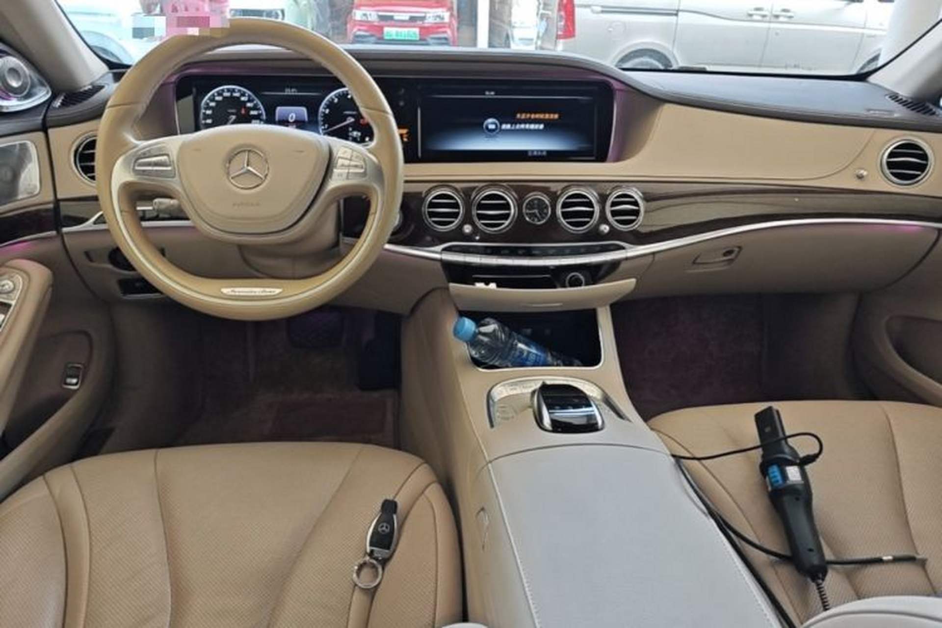 Used Mercedes-Benz S-Class 2014 S 320 L Business Model Center Console